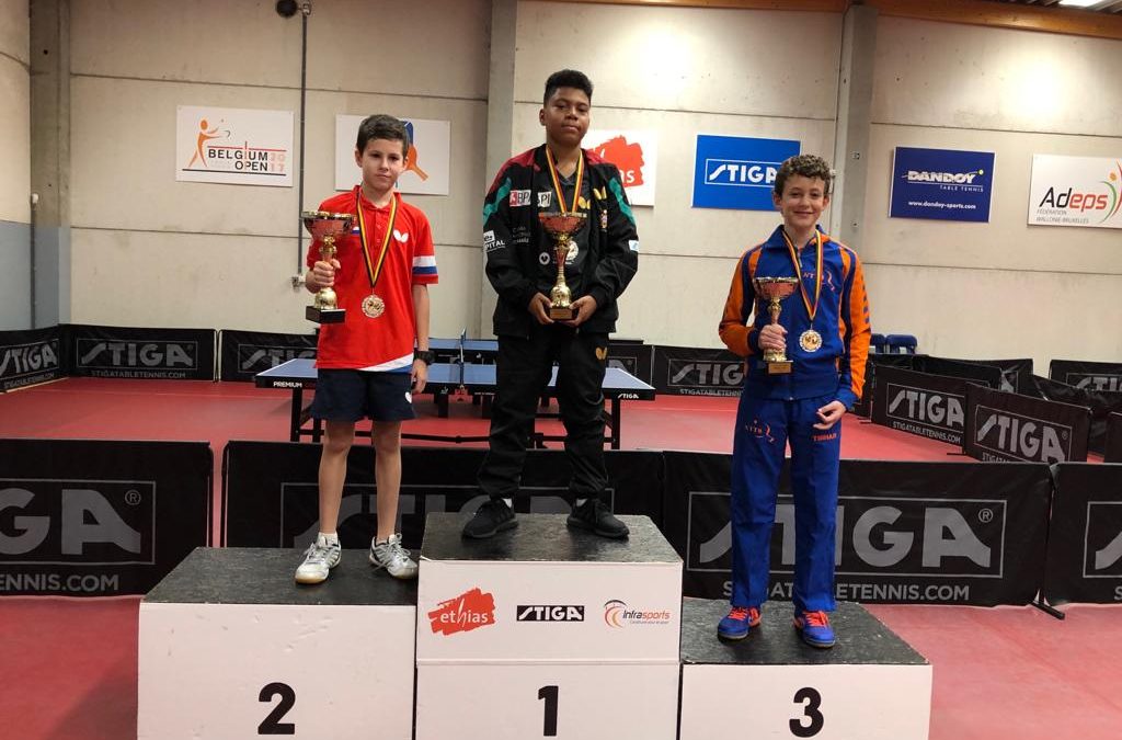 Ivan Kahn stunt met brons op de Stiga Mini Masters