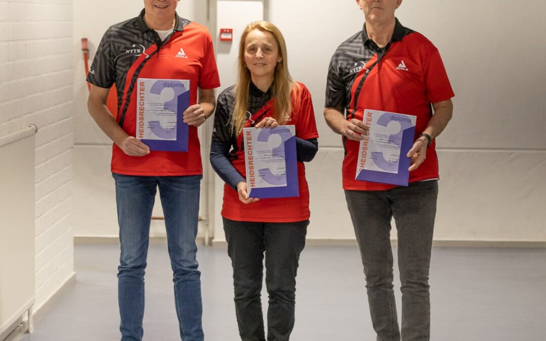 Gefeliciteerd: drie geslaagde scheidsrechters!