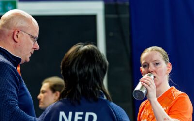 Dames houden zicht op laatste 32 na zege op Mexico